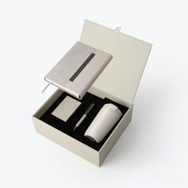 COZY PRO | 4 in 1 Corporate Gifting Set - Image 9